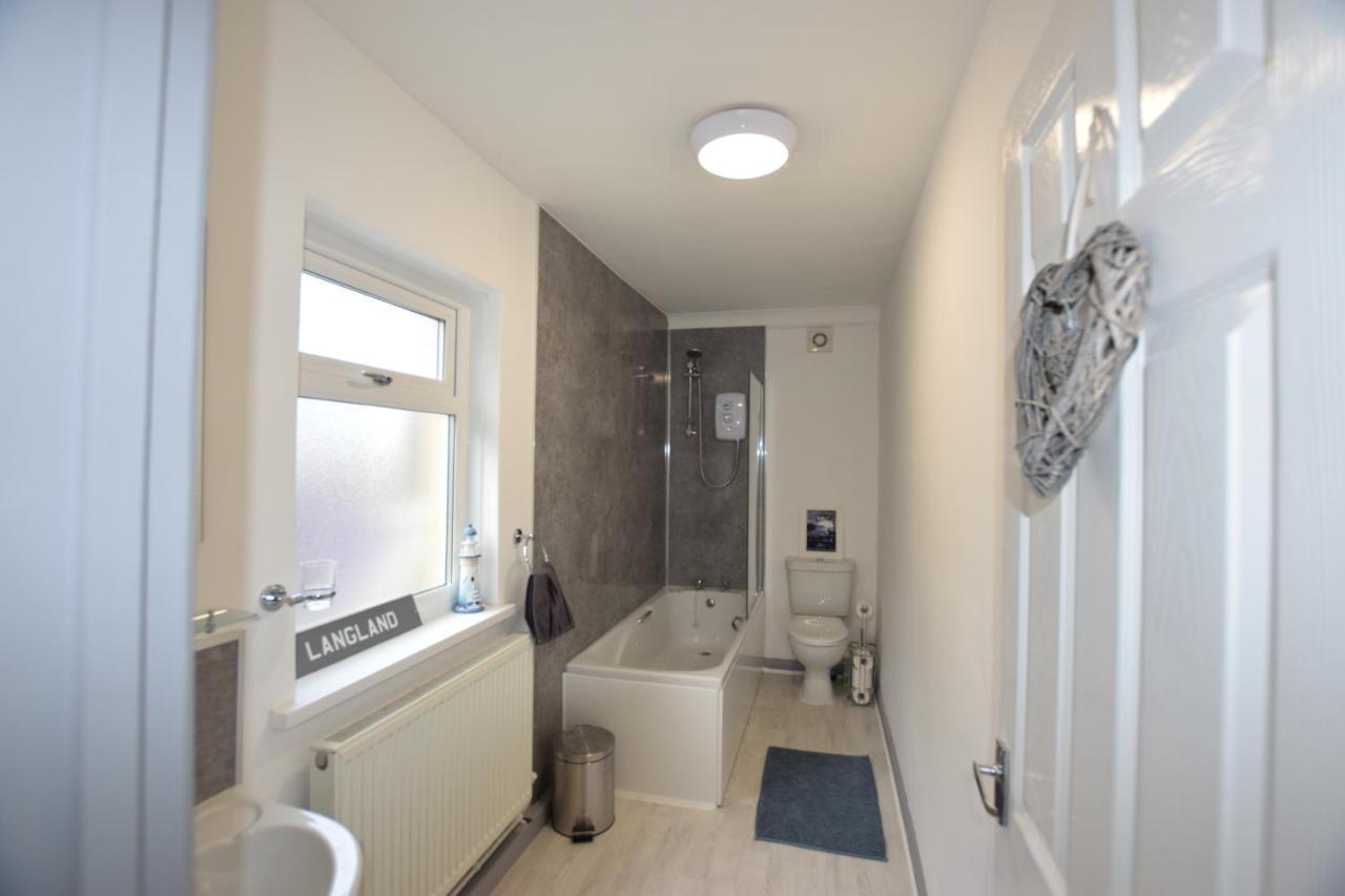 1 Bedroom Holiday Let In The Heart Of West Wales Carmarthen Eksteriør billede